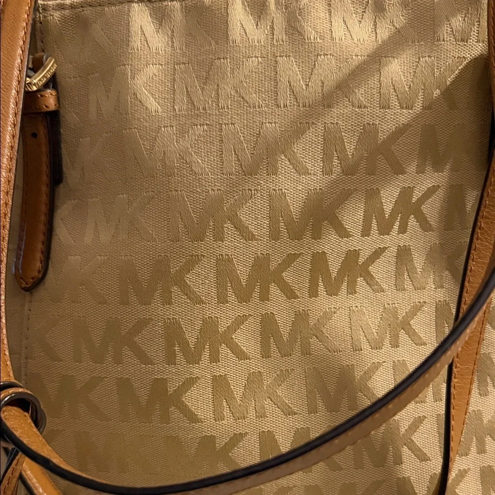 Michael Kors shoulder bag